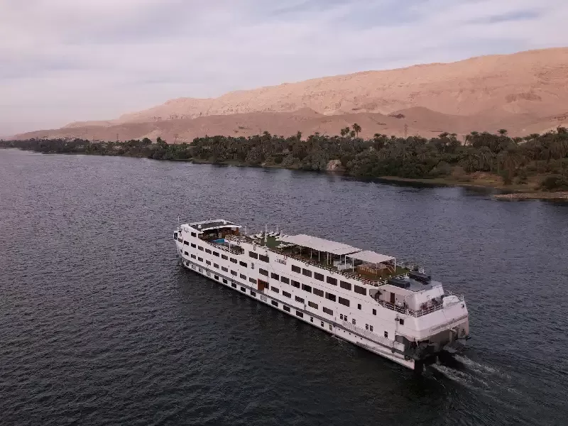 Crociera Nilo e Cairo da Luxor: Tour tra Templi e Piramidi